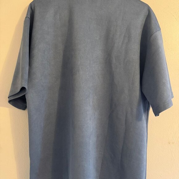 Chinpeneo 1977 Graphic T-Shirt Blue Size L - Pre-Owned Excellent Condition - Picture 2 of 4